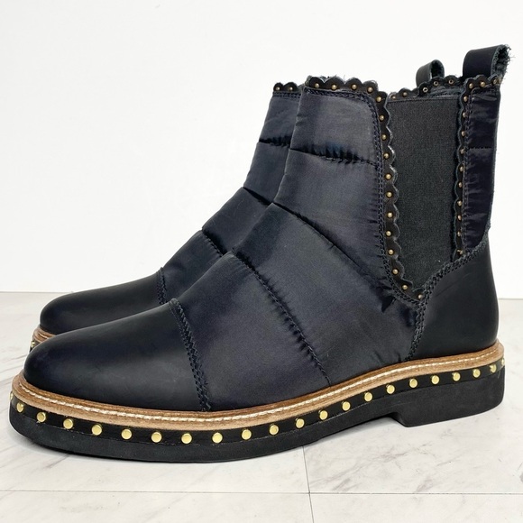 New! Free People Atlas Black Puffer Studded Chelsea Boot 9 - Picture 1 of 16